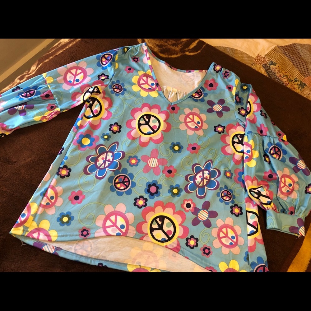 Vivid colored vintage style top
